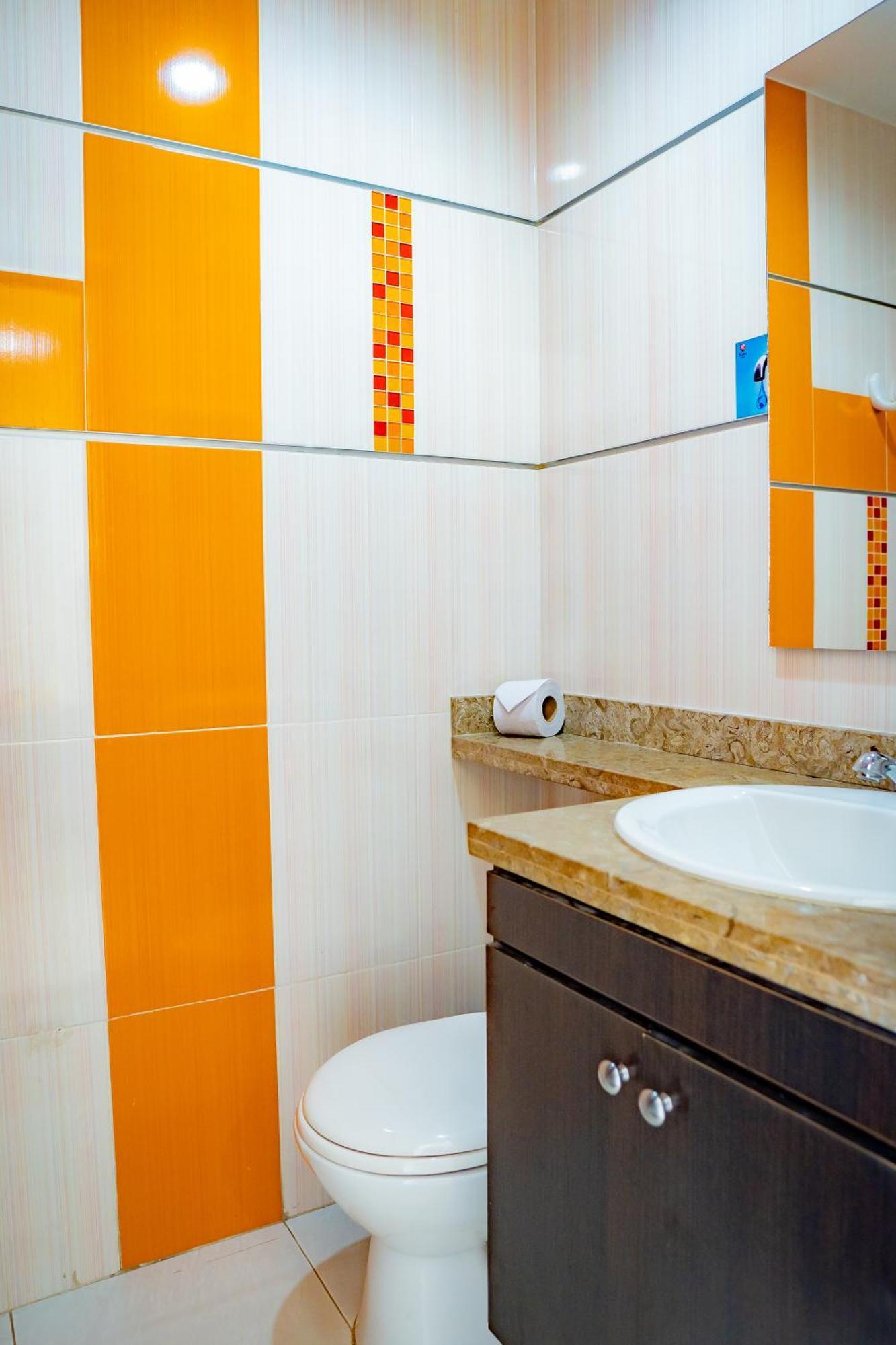 Kalina Hotel Хирардот Экстерьер фото